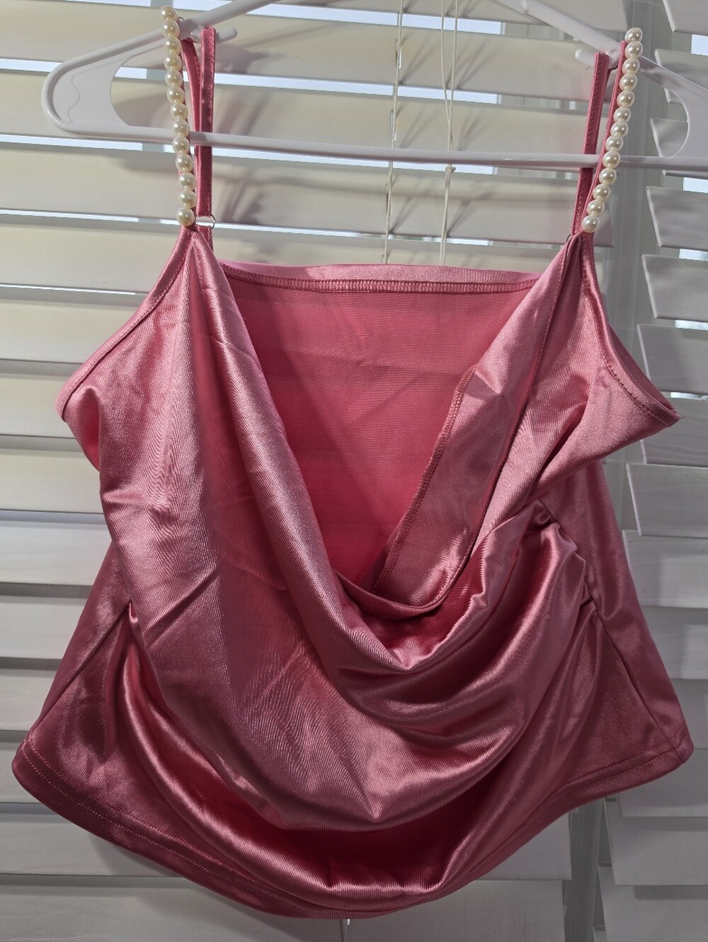 #2635,Unbranded Sweetheart Pearl-Strap Satin Cowl Top,sz XL new with out tag.